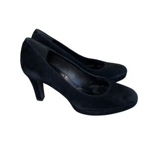 Rapax Black Suede Heels